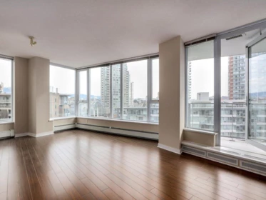 1006 188 Keefer Place, Vancouver, BC