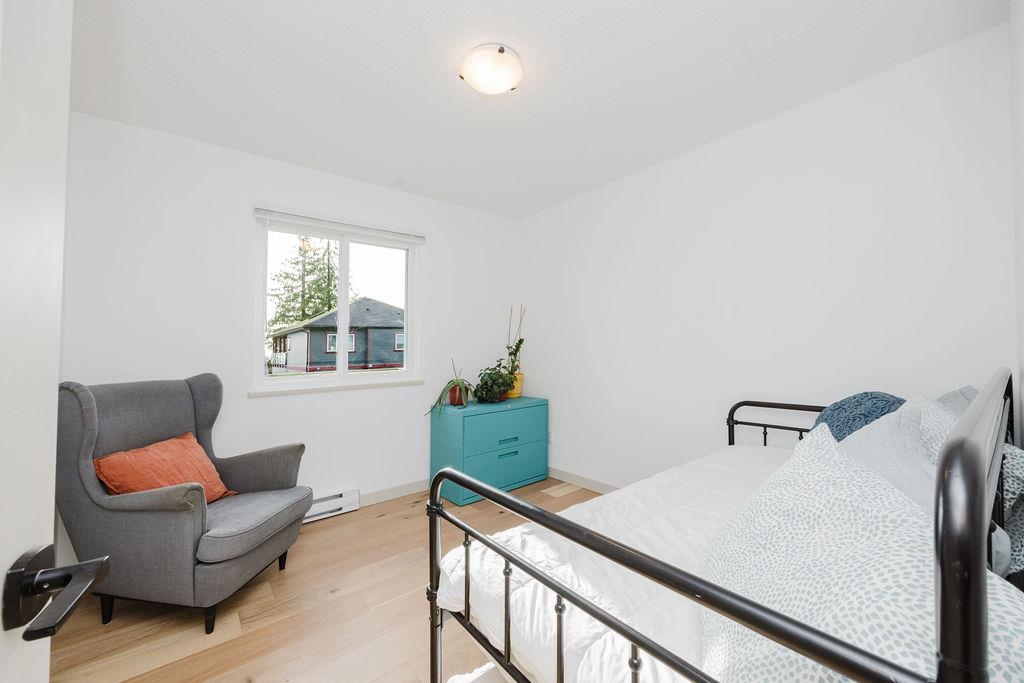 Bedroom 4 Photo of 723 Tricklebrook Way, Gibsons, BC