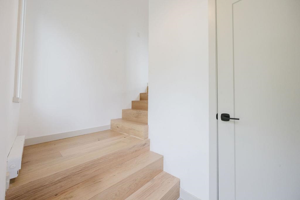 Mudroom Photo of 723 Tricklebrook Way, Gibsons, BC