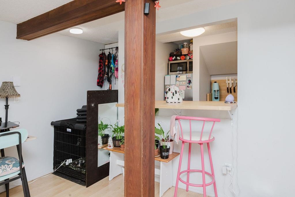 Outdoor Patio Photo of 723 Tricklebrook Way, Gibsons, BC