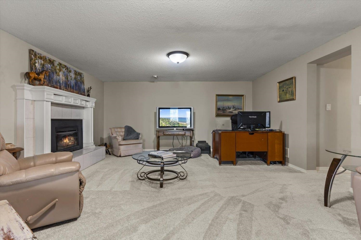 Backyard Photo of 45431 Wells Road, Chilliwack, BC