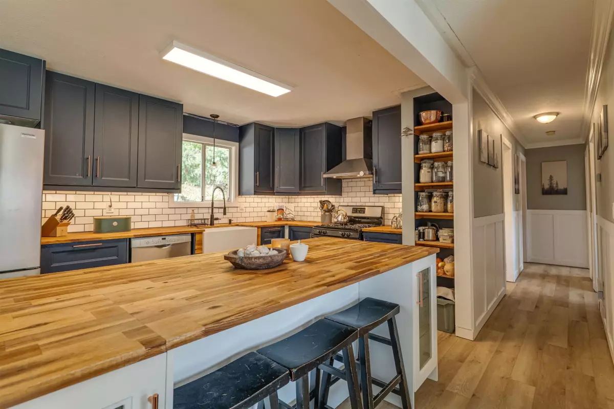 Exterior Rear Photo of 35157 Skeena Avenue, Abbotsford, BC