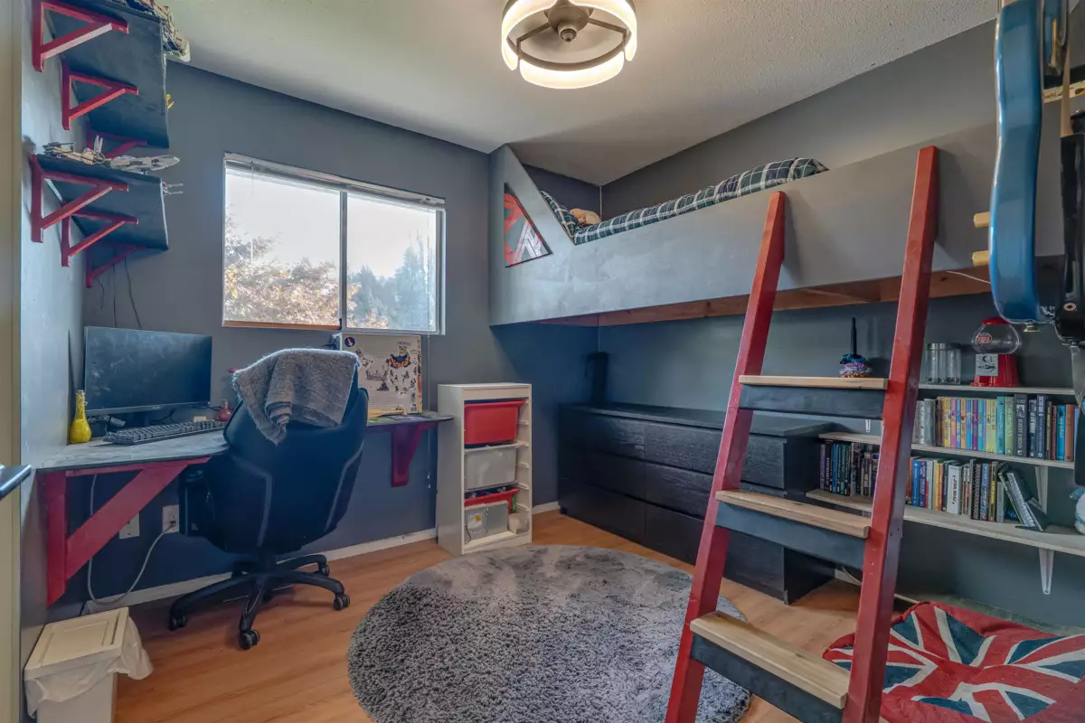 Laundry Room Photo of 35157 Skeena Avenue, Abbotsford, BC