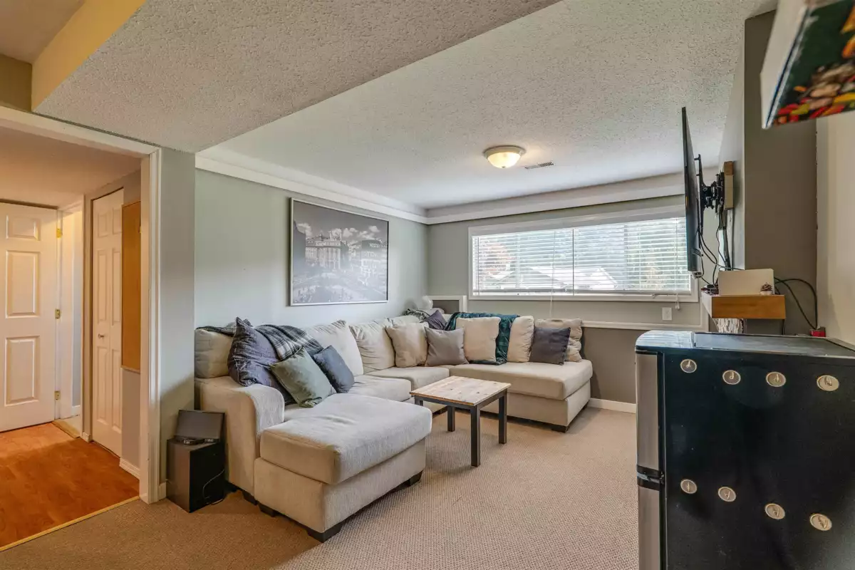 Staircase Photo of 35157 Skeena Avenue, Abbotsford, BC