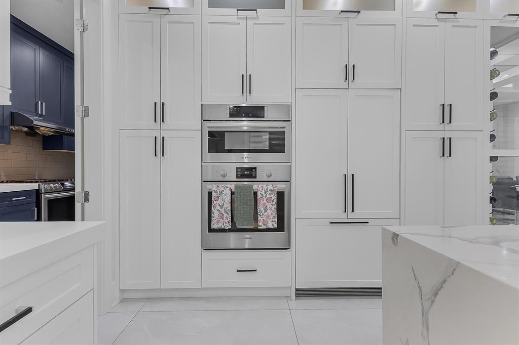 Family Room Photo of 1412 E 63rd Avenue, Vancouver, BC