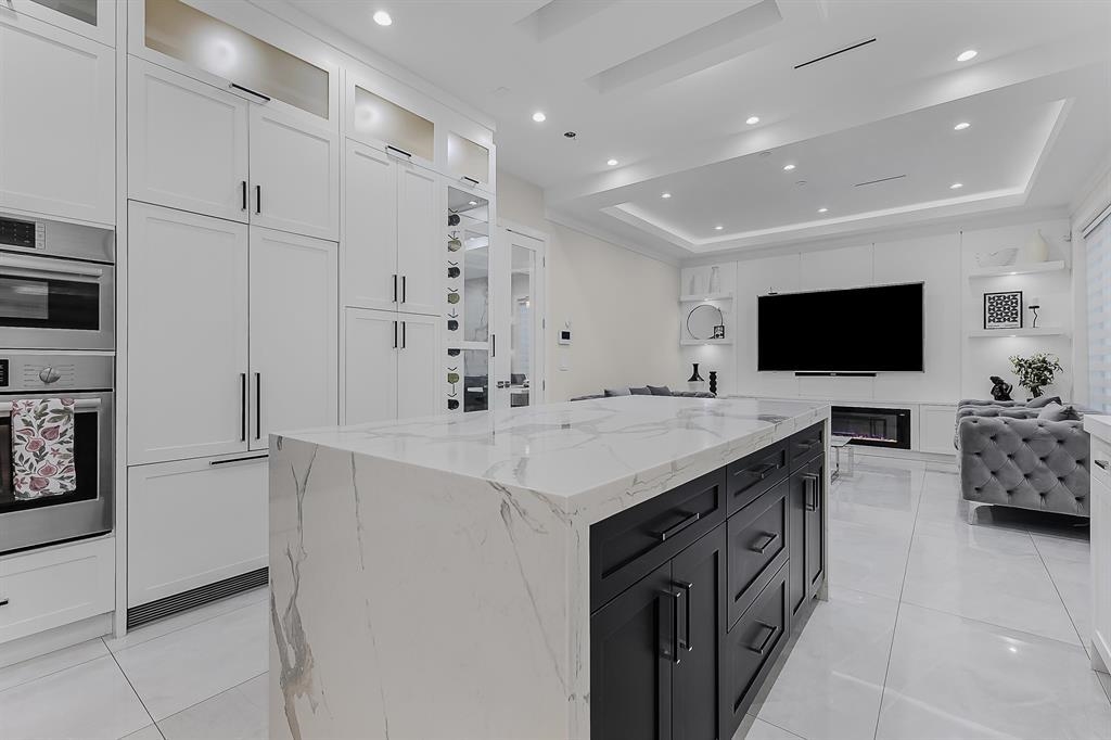 Living Room Photo of 1412 E 63rd Avenue, Vancouver, BC