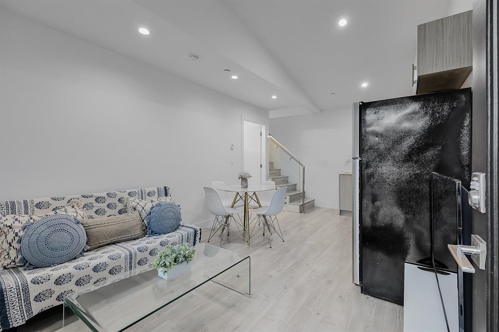 Outdoor Deck Photo of 1412 E 63rd Avenue, Vancouver, BC