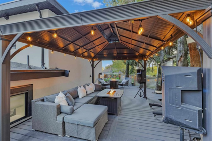 Aerial View of 1412 E 63rd Avenue, Vancouver, BC