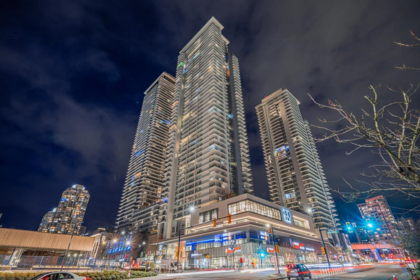 1409 3833 Evergreen Place, Burnaby, BC, Sullivan Heights — 1 bed apartment/condo for sale