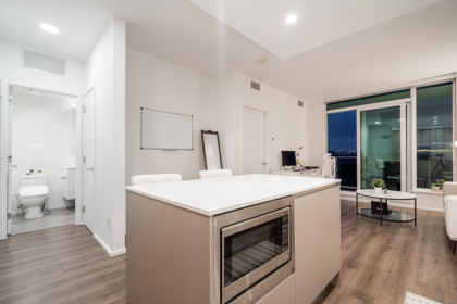 Kitchen Photo of 1409 3833 Evergreen Place, Burnaby, BC