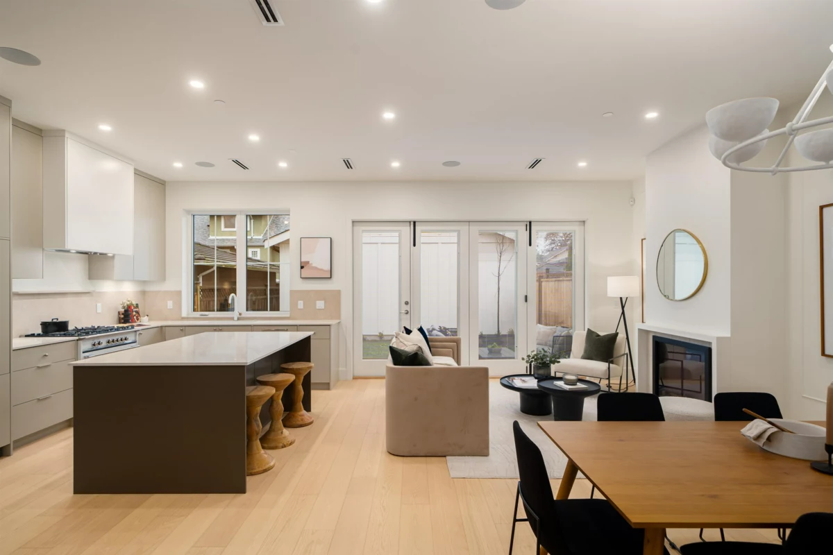 Family Room Photo of 2 745 Skeena Street, Vancouver, BC