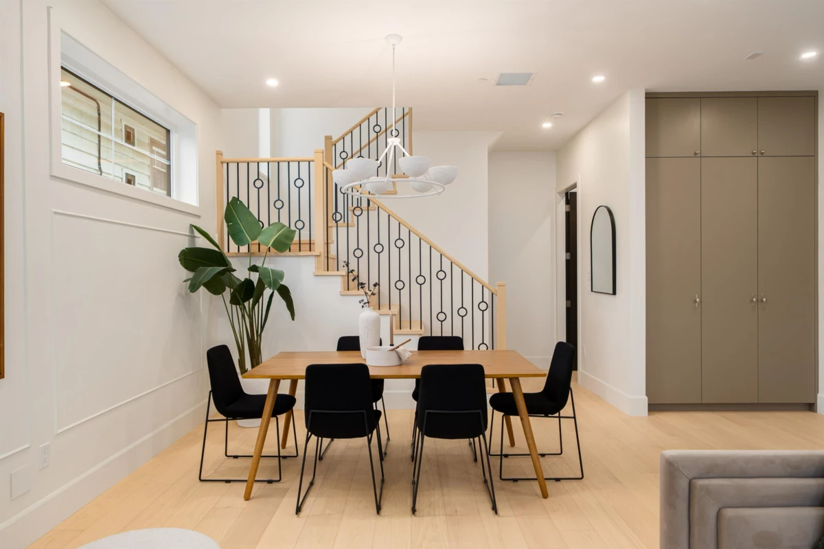 Kitchen Island Photo of 2 745 Skeena Street, Vancouver, BC