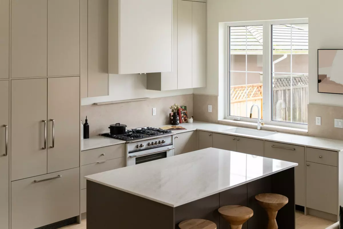 Powder Room Photo of 2 745 Skeena Street, Vancouver, BC