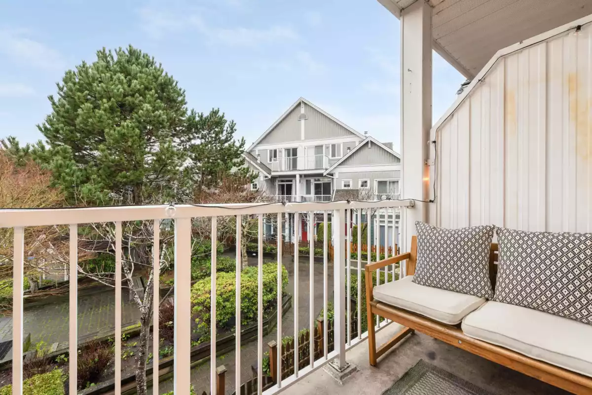 Dining Area Photo of 24 6300 London Road, Richmond, BC
