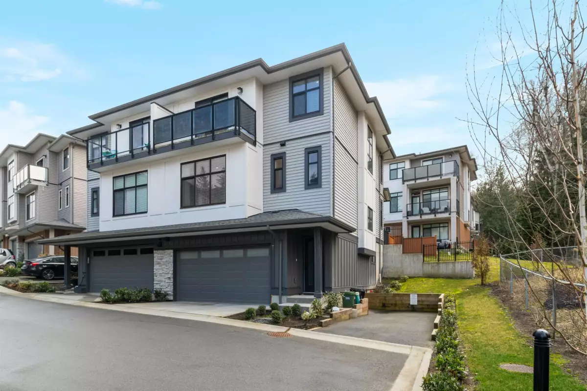 Exterior Front Photo of 7 35810 Mckee Road, Abbotsford, BC