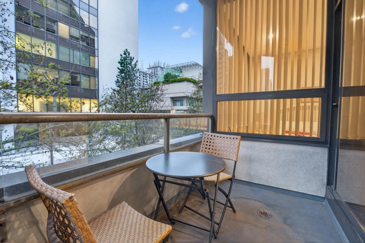 Backyard Photo of 311 1010 Howe Street, Vancouver, BC