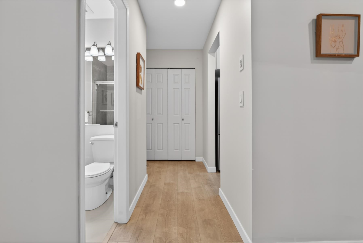 Mudroom Photo of 311 1010 Howe Street, Vancouver, BC