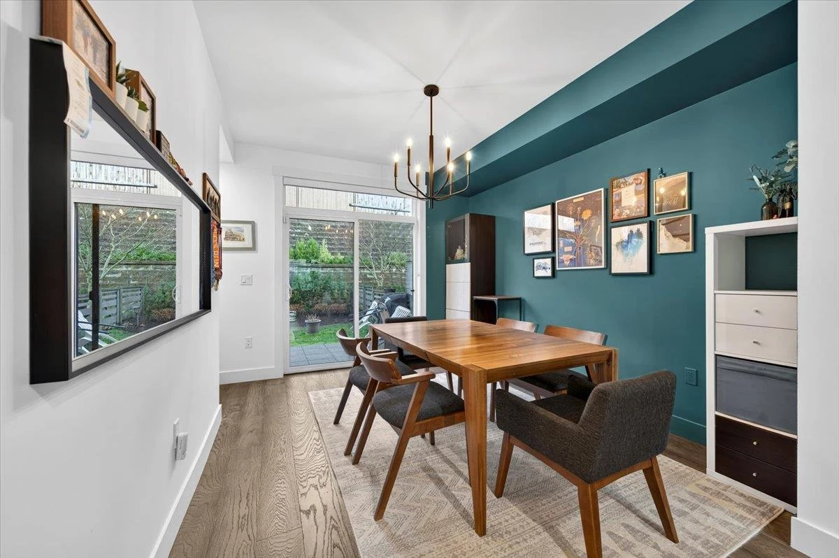 Family Room Photo of 25 3535 Princeton Avenue, Coquitlam, BC