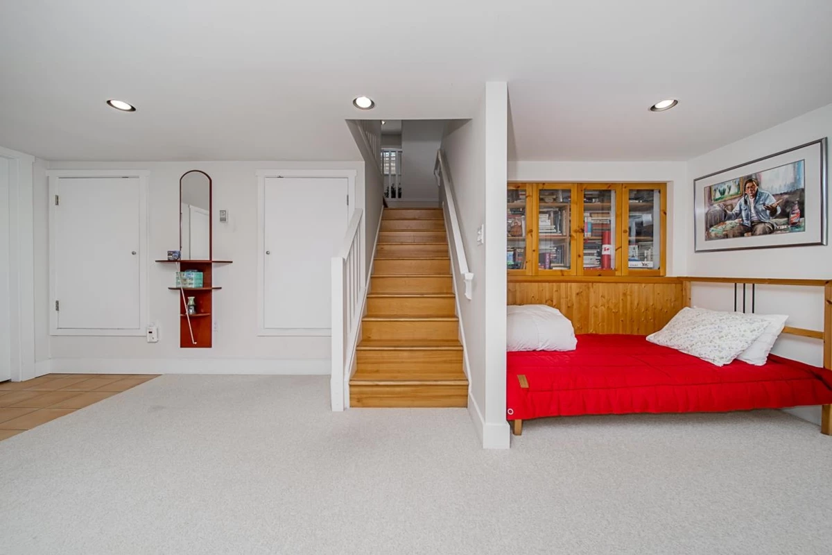 Basement Recreation Room Photo of 6245 Nelson Avenue, West Vancouver, BC