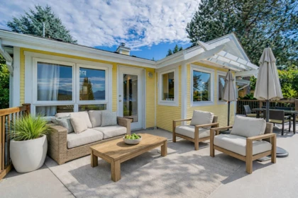 Breakfast Nook Photo of 6245 Nelson Avenue, West Vancouver, BC