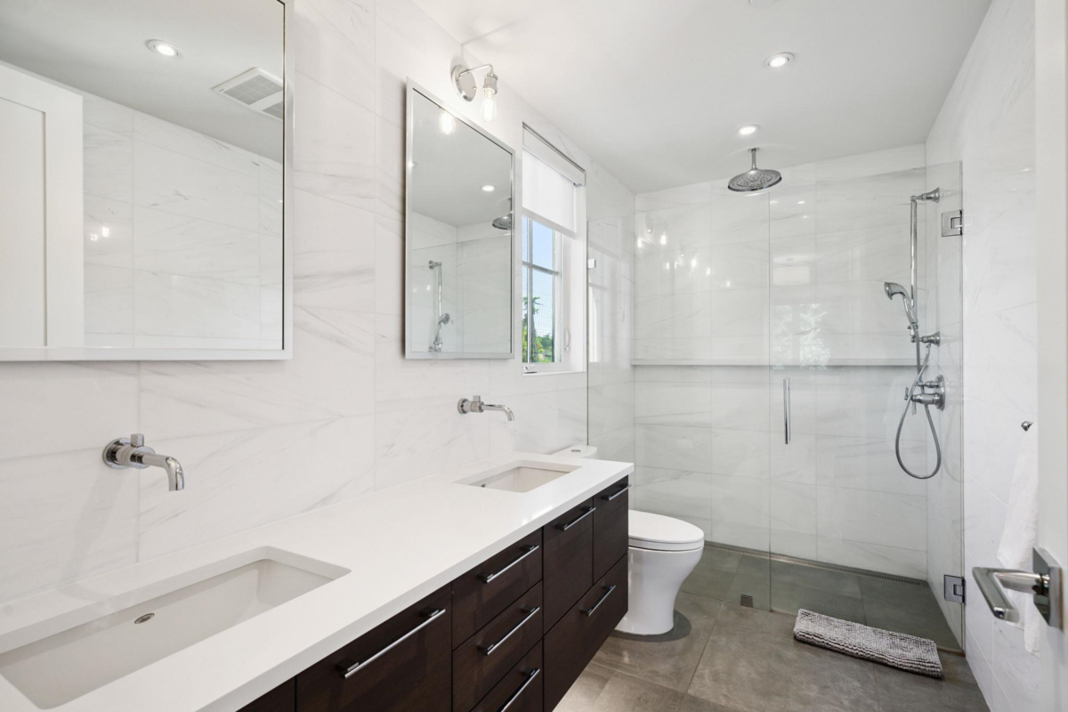 Basement Recreation Room Photo of 206 23189 Francis Avenue, Langley, BC