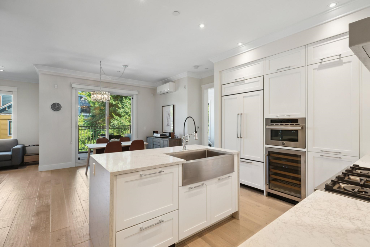 Breakfast Nook Photo of 206 23189 Francis Avenue, Langley, BC