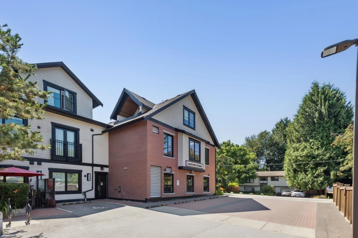 Garden / Landscaping Photo of 206 23189 Francis Avenue, Langley, BC