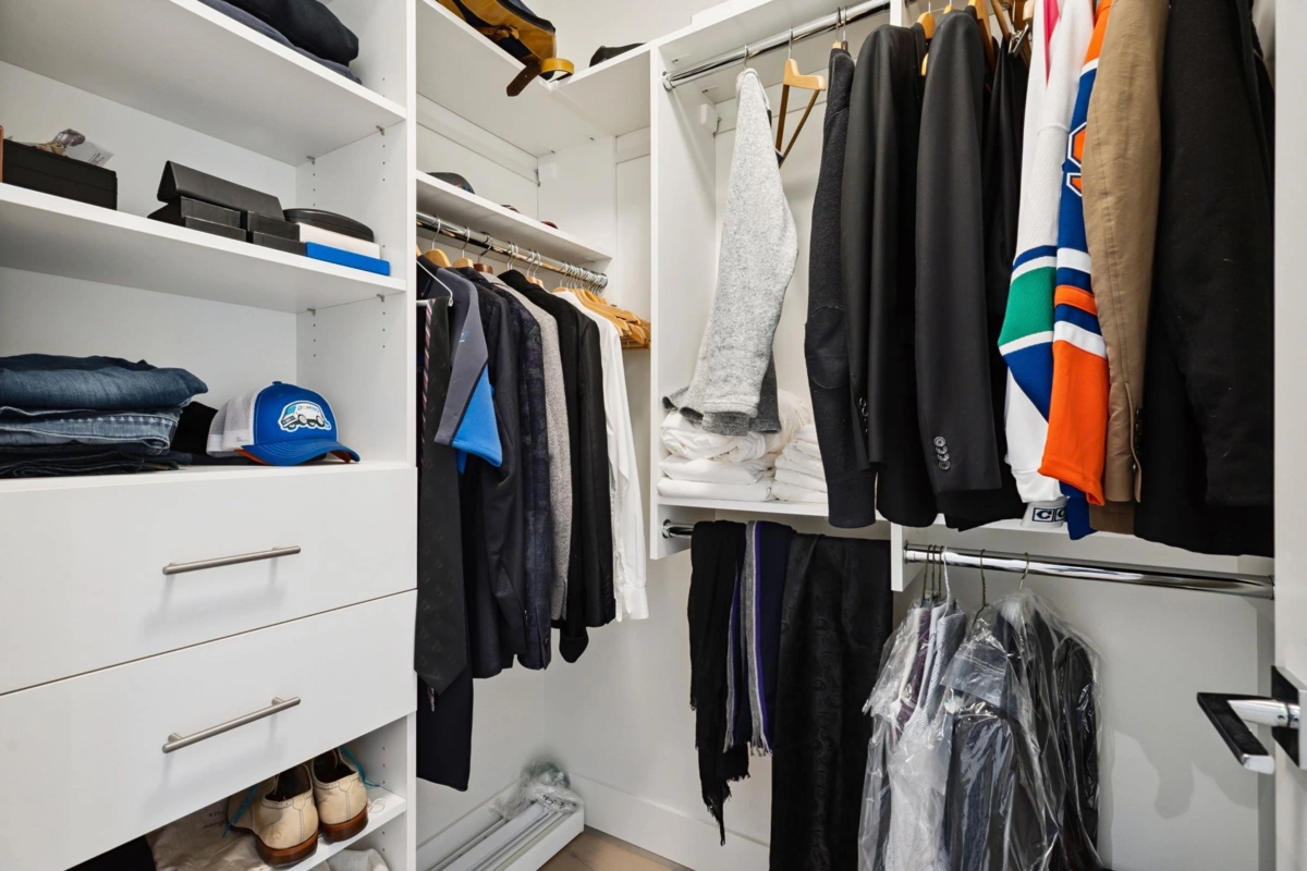 Laundry Room Photo of 206 23189 Francis Avenue, Langley, BC