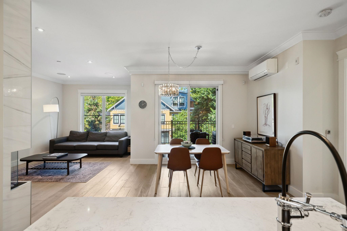 Primary Bedroom Photo of 206 23189 Francis Avenue, Langley, BC