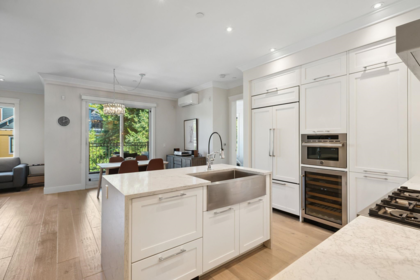 Breakfast Nook Photo of 206 23189 Francis Avenue, Langley, BC