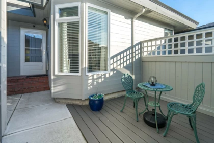 Hallway Photo of 2 14223 18a Avenue, Surrey, BC