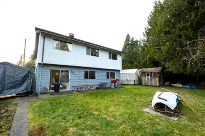 Breakfast Nook Photo of 1214 Carole Place, Gibsons, BC