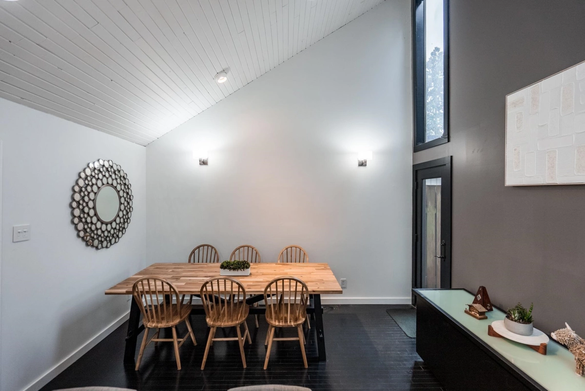 Guest Bathroom Photo of 2103 W Keith Road, North Vancouver, BC