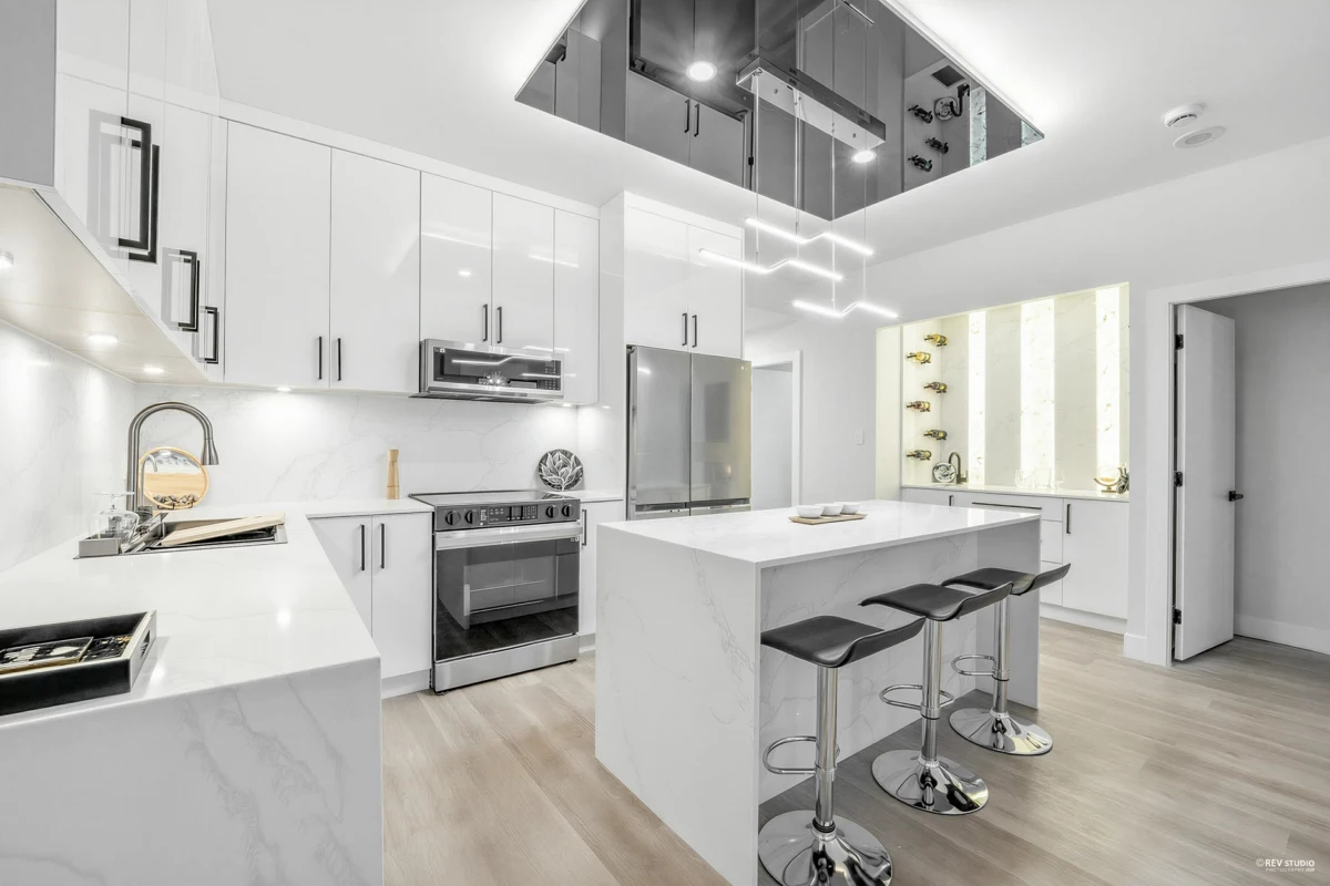 Primary Bathroom Photo of 1804 5885 Olive Avenue, Burnaby, BC