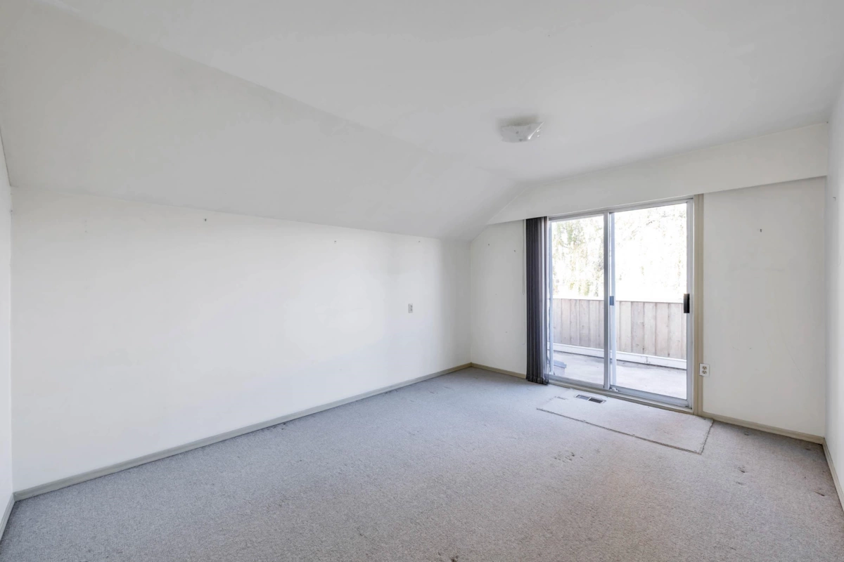 Hallway Photo of 5855 Crescent Drive, Delta, BC