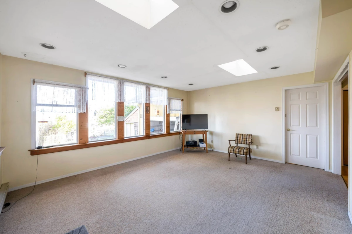 Primary Bathroom Photo of 5855 Crescent Drive, Delta, BC