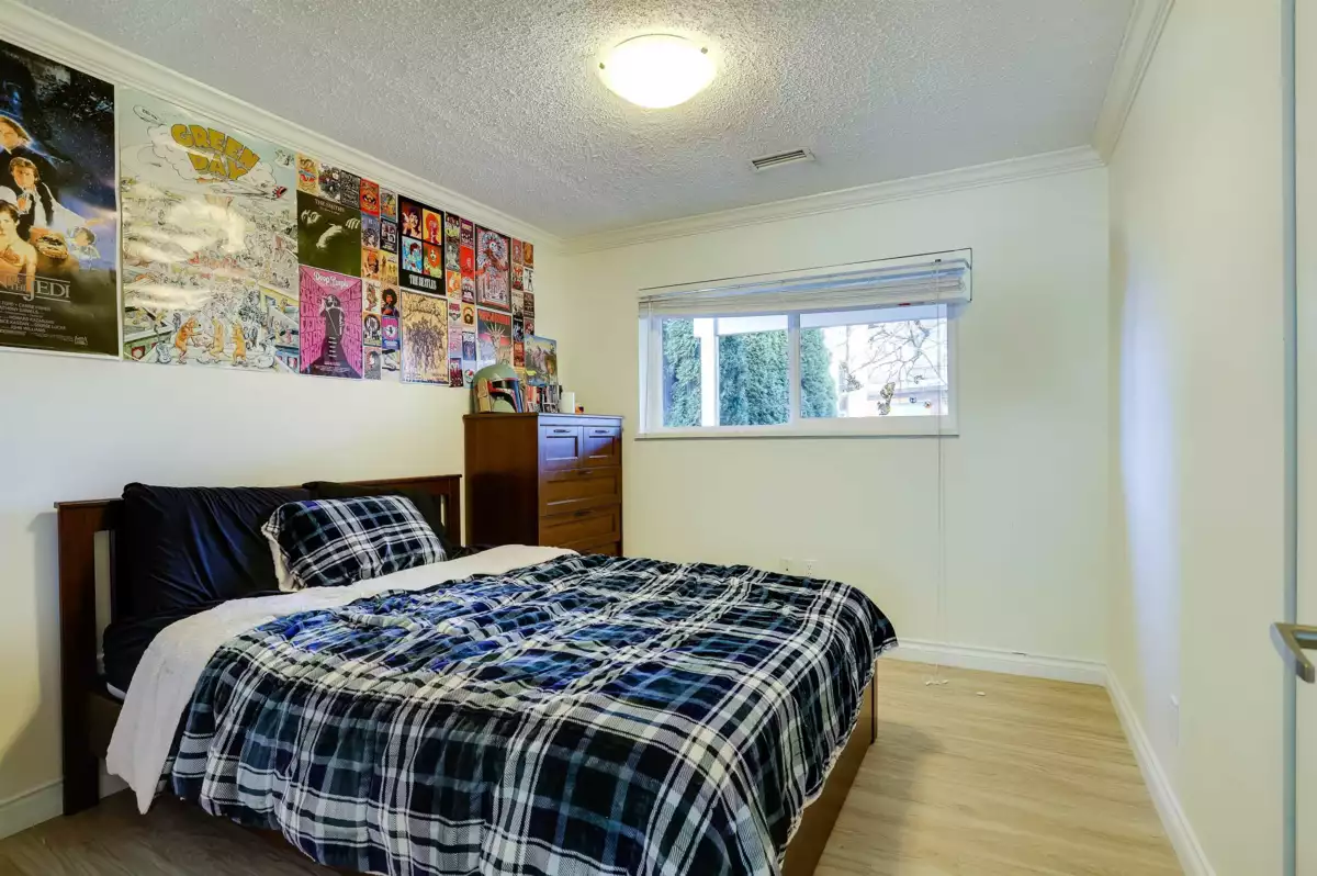 Hallway Photo of 8271 Rosehill Drive, Richmond, BC