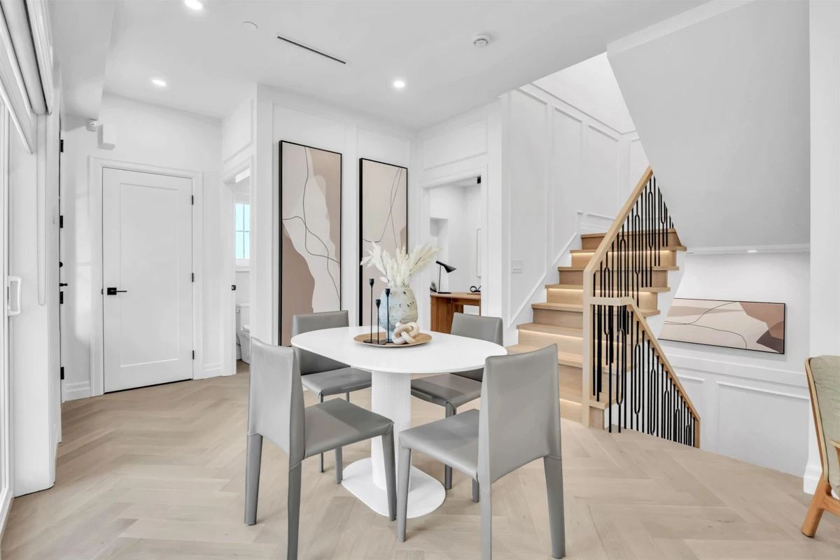 Dining Area Photo of 2153 E 20th Avenue, Vancouver, BC