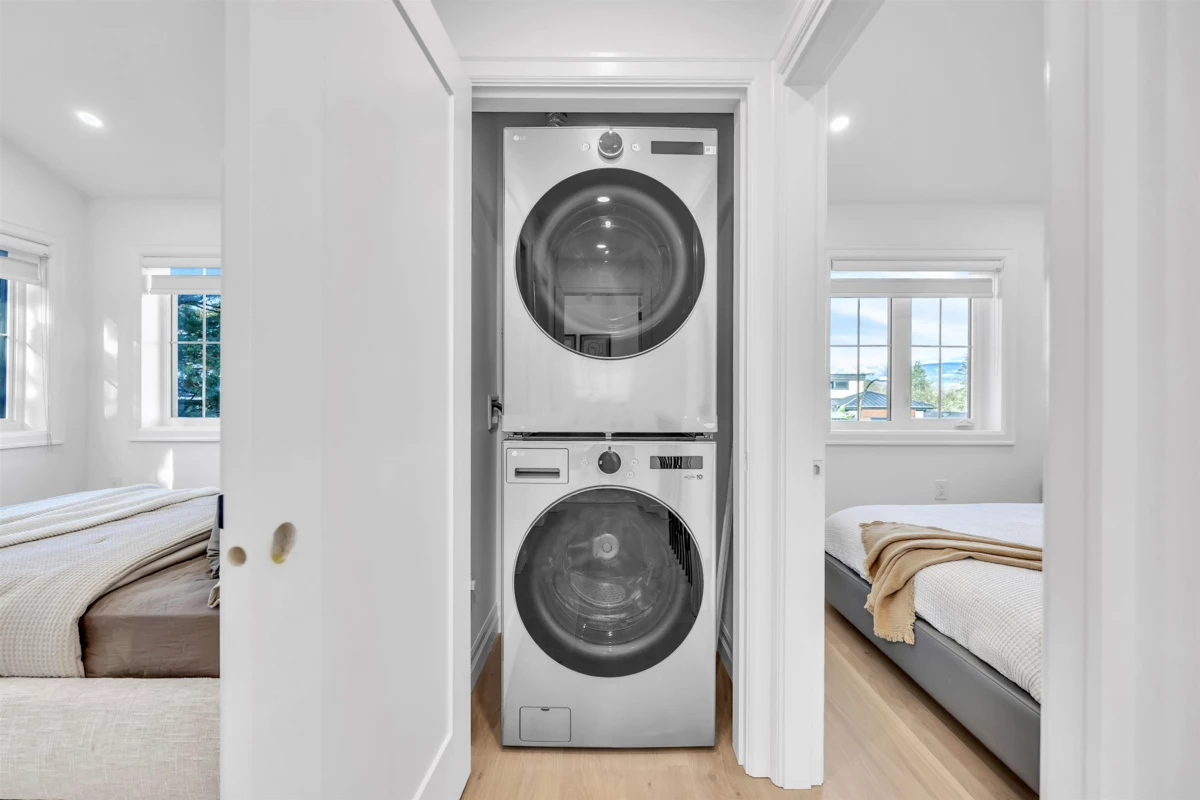 Mudroom Photo of 2153 E 20th Avenue, Vancouver, BC