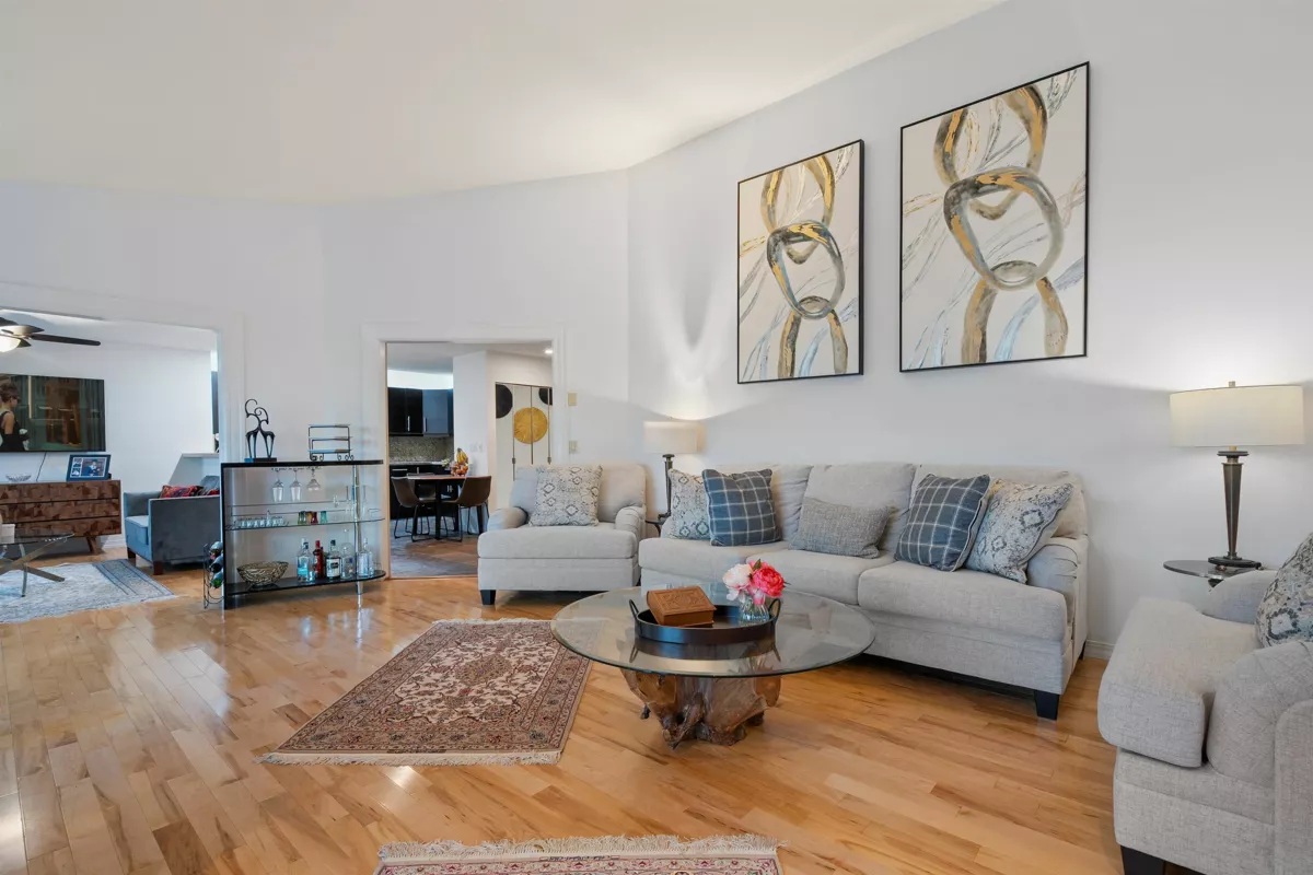 Dining Area Photo of 5625 Eagle Court, North Vancouver, BC
