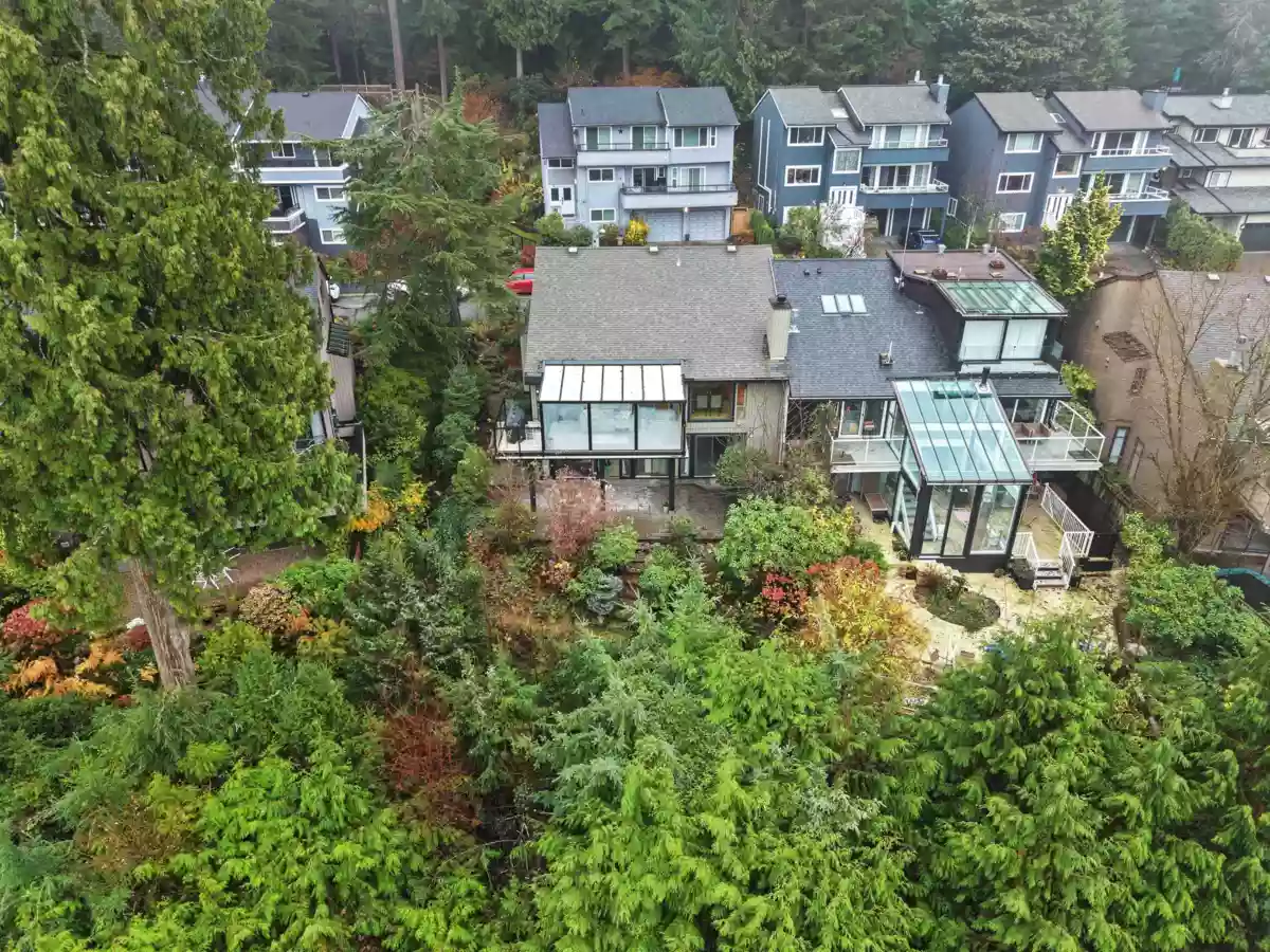 Hot Tub / Spa Photo of 5625 Eagle Court, North Vancouver, BC