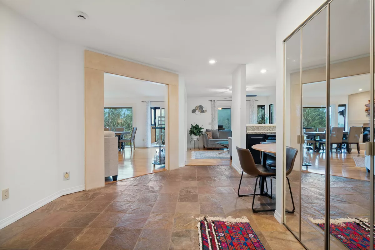 Powder Room Photo of 5625 Eagle Court, North Vancouver, BC