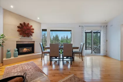 5625 Eagle Court, North Vancouver, BC, North Vancouver — Half Duplex for sale