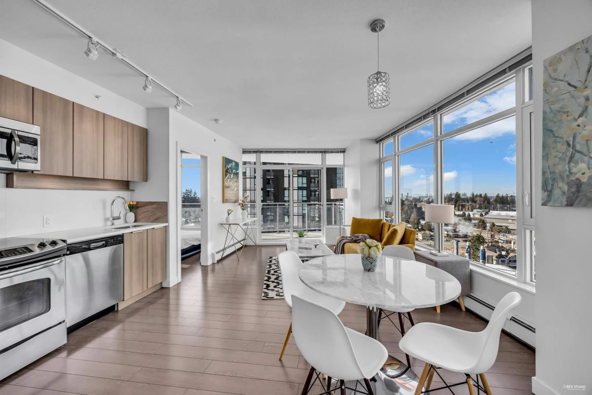 Family Room Photo of 1103 13308 Central Avenue, Surrey, BC