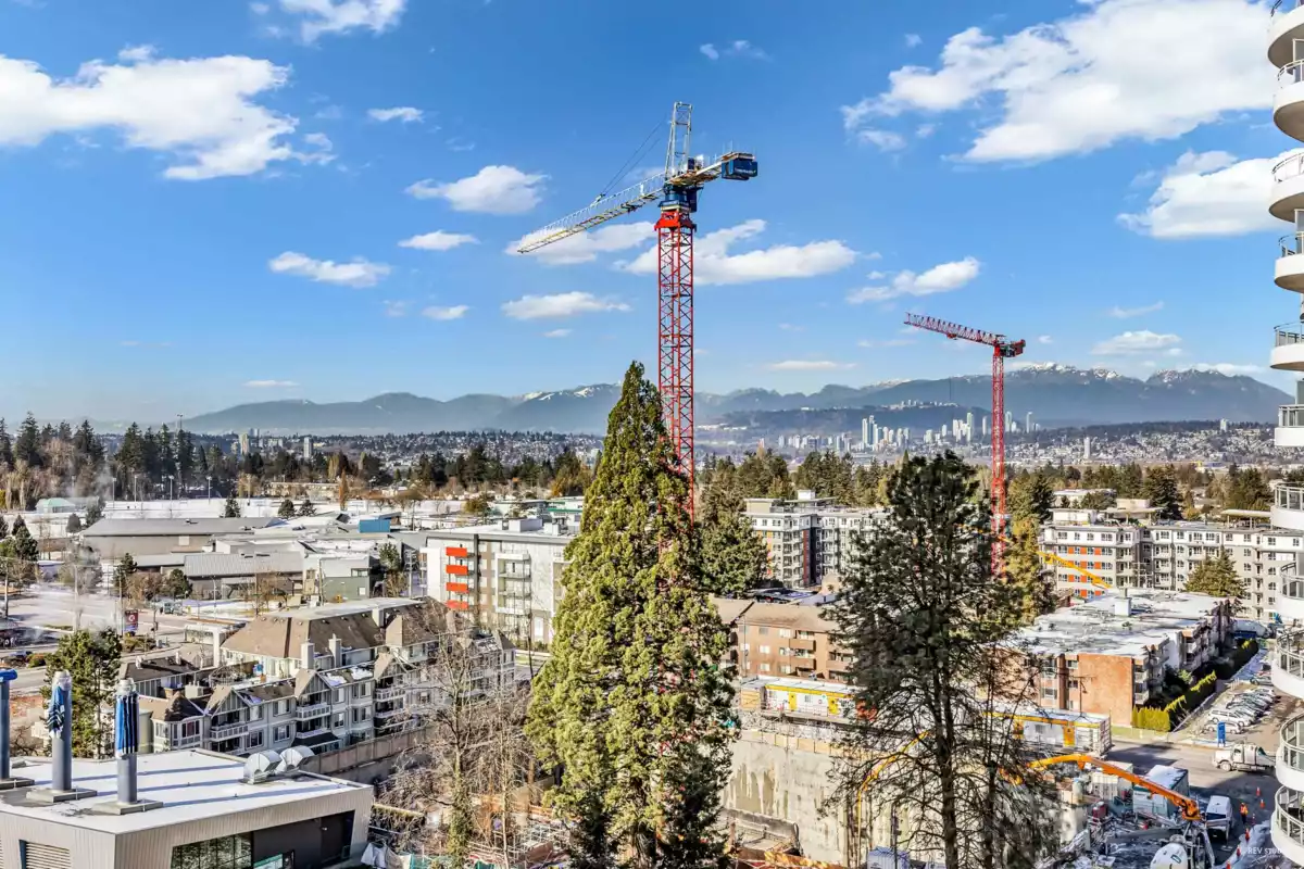 Guest Bathroom Photo of 1103 13308 Central Avenue, Surrey, BC