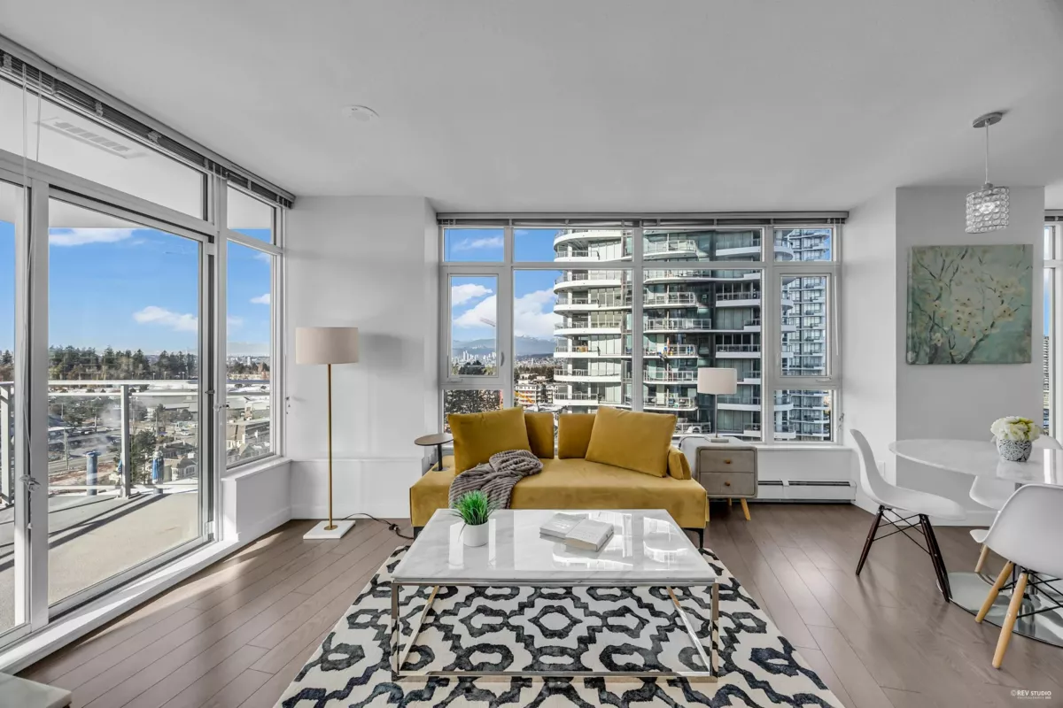 Primary Bathroom Photo of 1103 13308 Central Avenue, Surrey, BC