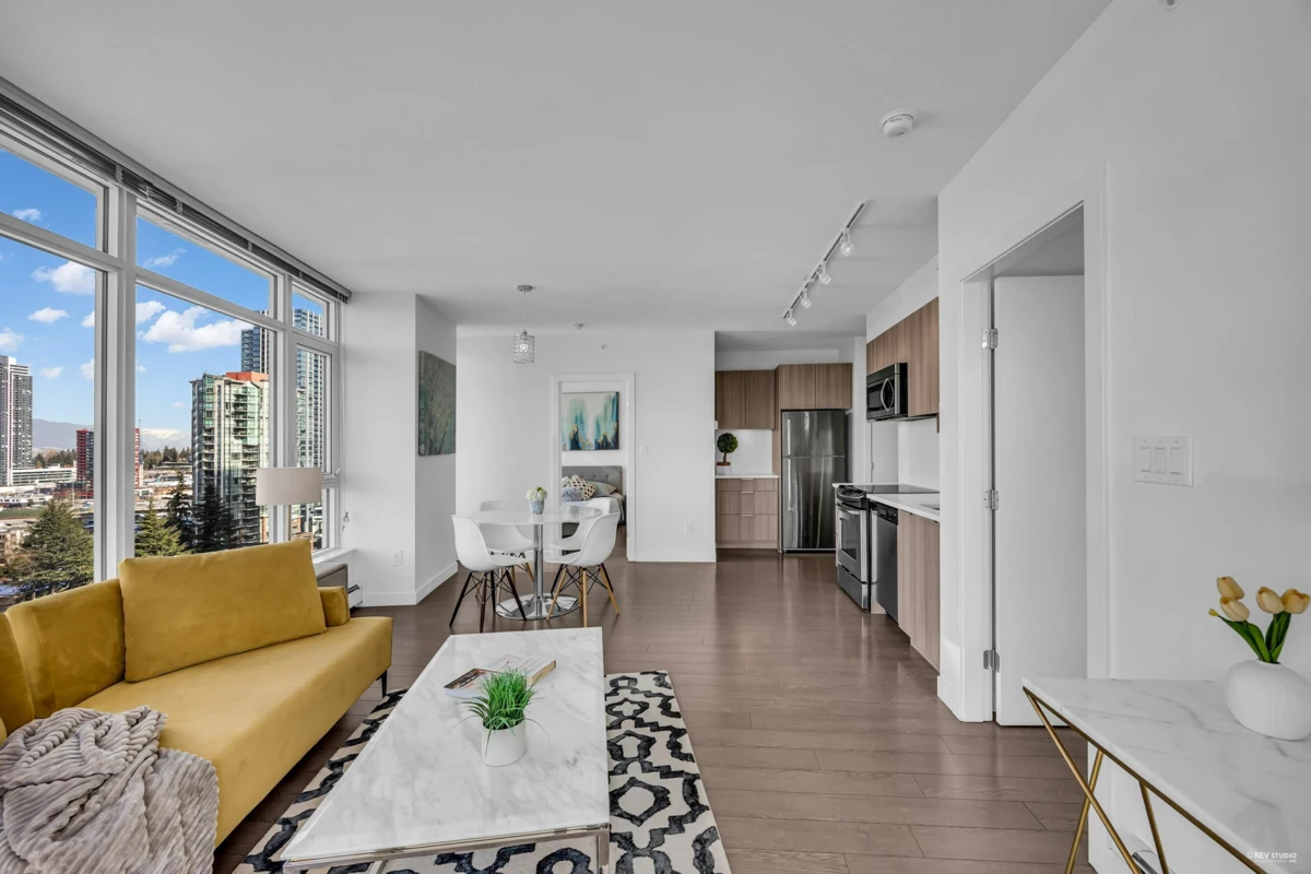 Walk-In Closet Photo of 1103 13308 Central Avenue, Surrey, BC