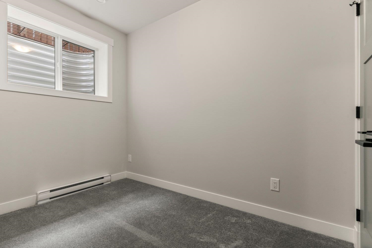 Backyard Photo of 113 46211 Promontory Road, Chilliwack, BC