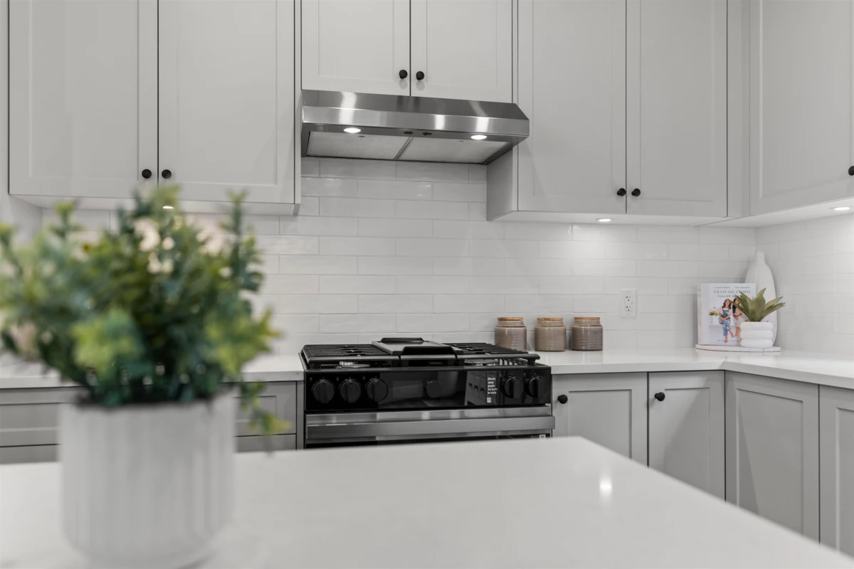 Primary Bedroom Photo of 113 46211 Promontory Road, Chilliwack, BC