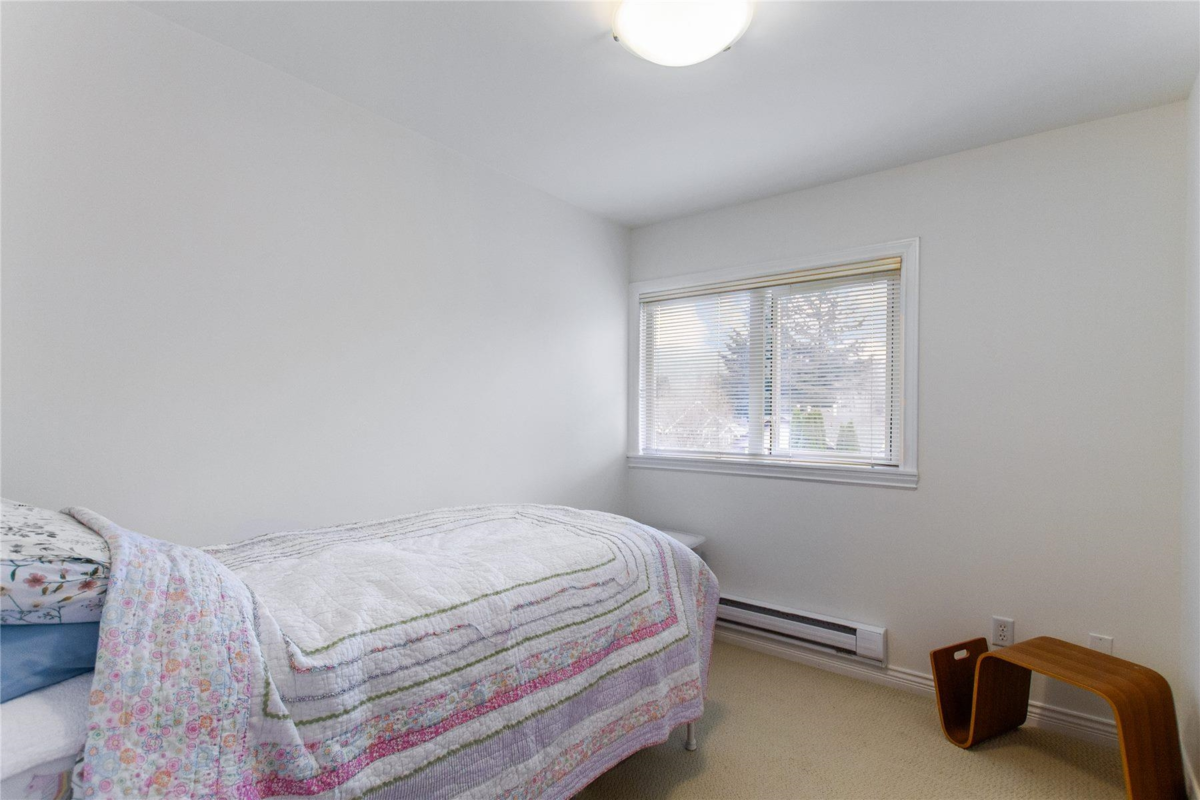 Powder Room Photo of 3150 Fromme Road, North Vancouver, BC